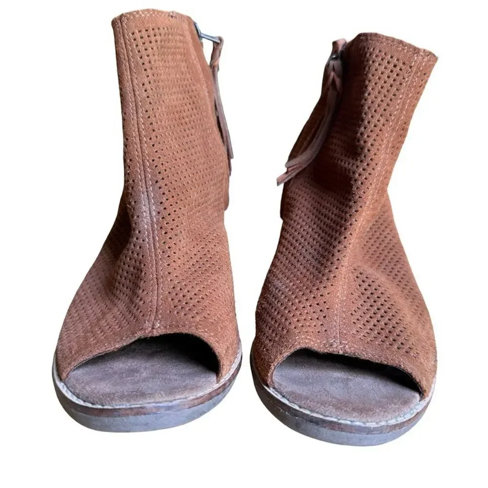 Toms Majorca Peep Toe Booties Perforated Chunky High Heel Boots Shoes Suede 7.5